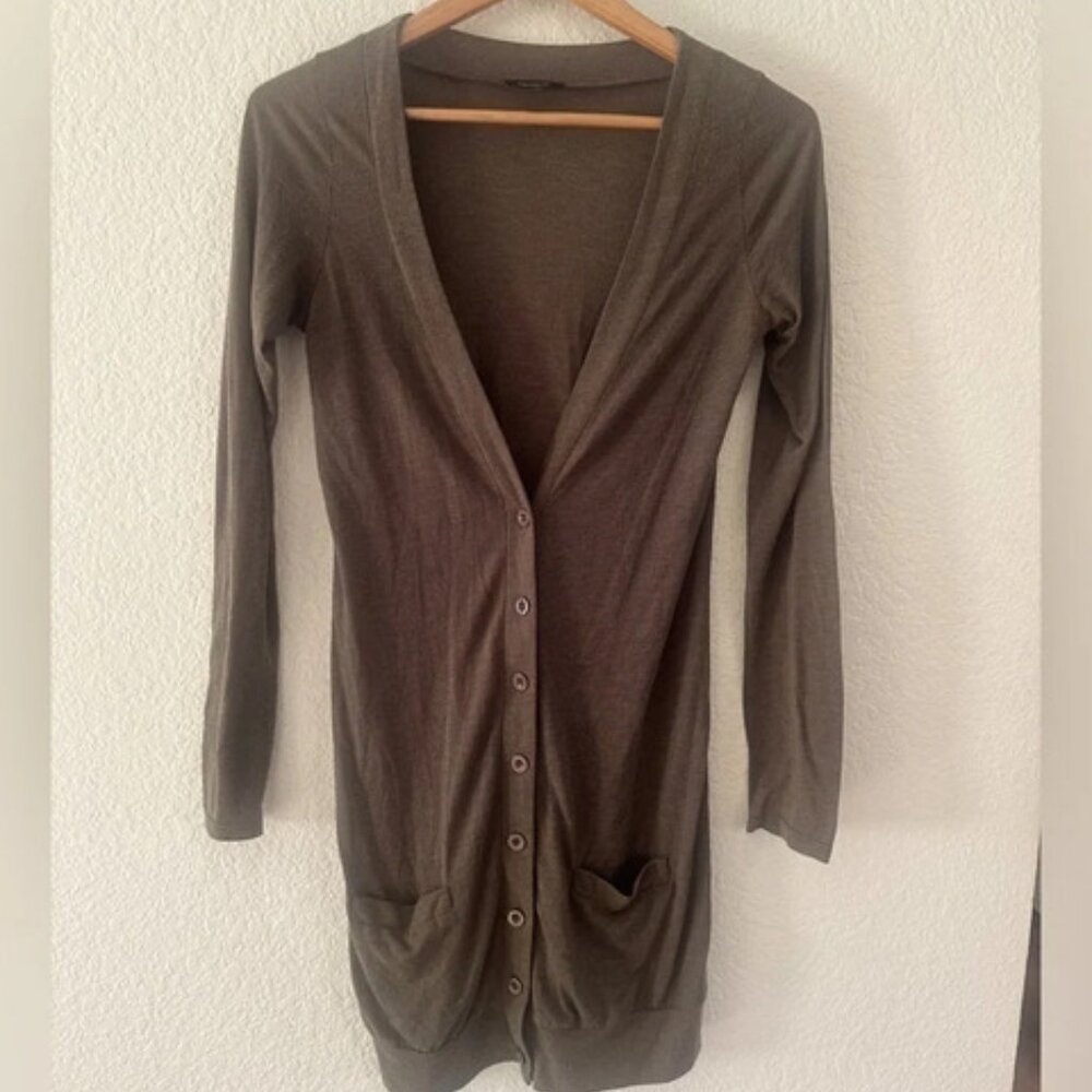 💗💗💗 size small long lightweight sweater office preppy button up brown casual